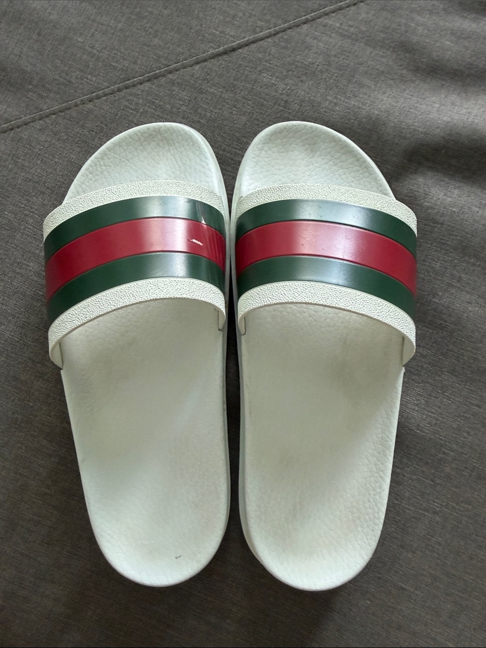 Gucci White Slides with Green and Red Stripe - Picture 6 of 6